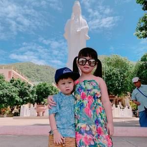 Meet your Posher, Hien